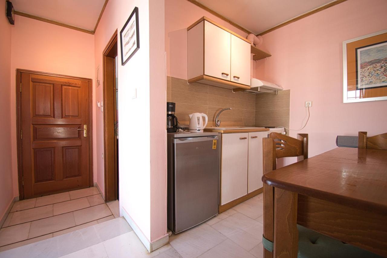 Appartement Tiny Studio Marousi Area à Athènes Extérieur photo